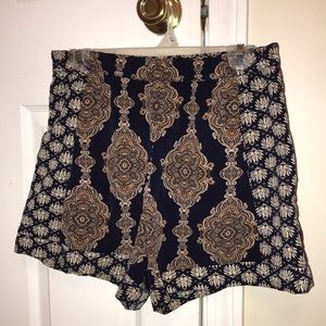 Medallion designed shorts from H&M size 6.